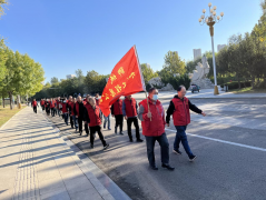 為 不斷提升 干部職工 健康素養(yǎng)，以飽滿的精神面貌和良好的工作狀態(tài)，喜迎黨的二十大勝利召開。 10月9日，聊城市水利工程總公司組織干部職工開展強(qiáng)身戰(zhàn)役 活力水城健步走活動(dòng)。
